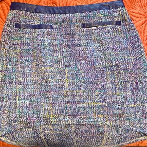 ☔️ ASTR the Label Blue 🌈 Multi Tweed Leather Trim Hi Low Skirt Sz Small - Picture 11 of 16